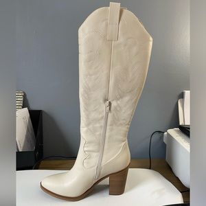 MIA Dakota Western Boot - Ivory/White Cowgirl Boot